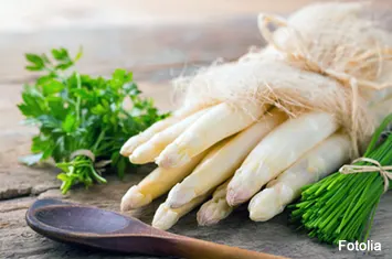 Foto: ein Bund Spargel