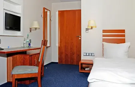 Photo: Main Building - Comfort Single Room